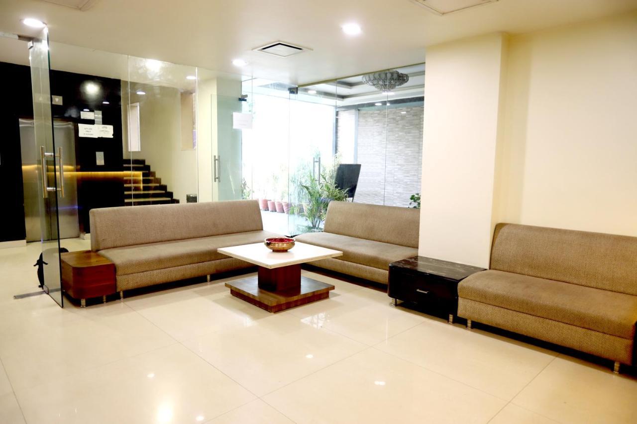 Hotel Blue Pearl بوبال المظهر الخارجي الصورة