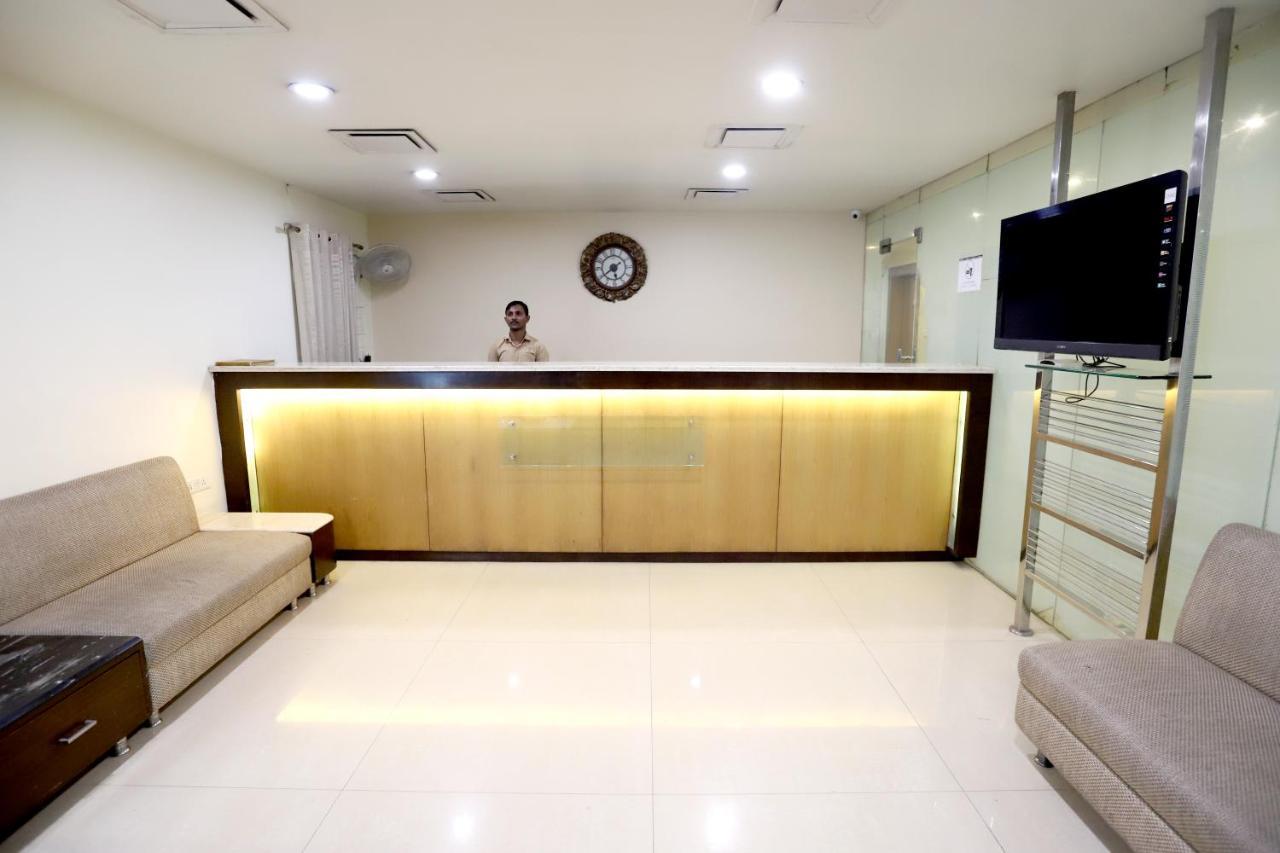 Hotel Blue Pearl بوبال المظهر الخارجي الصورة