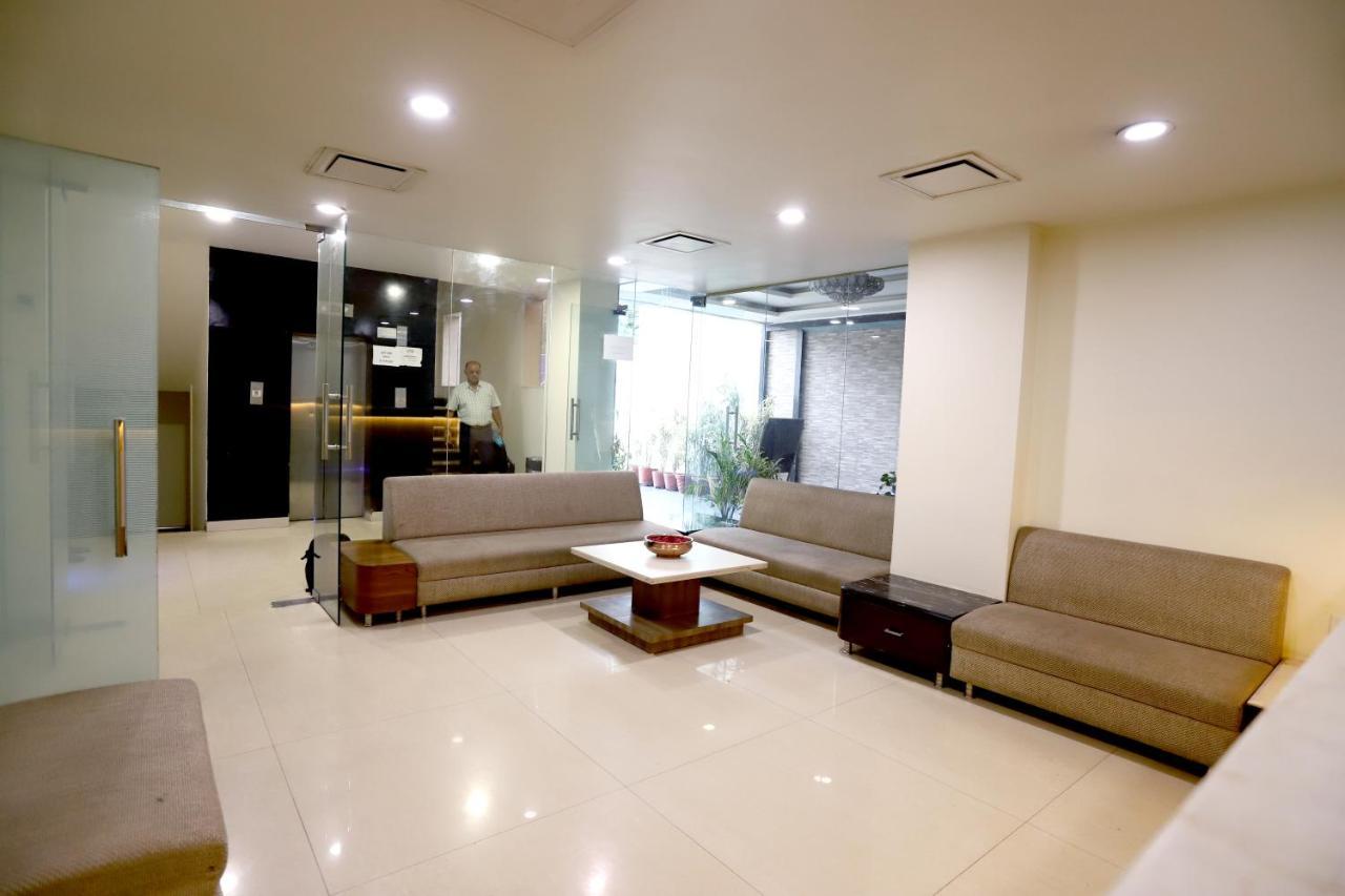 Hotel Blue Pearl بوبال المظهر الخارجي الصورة