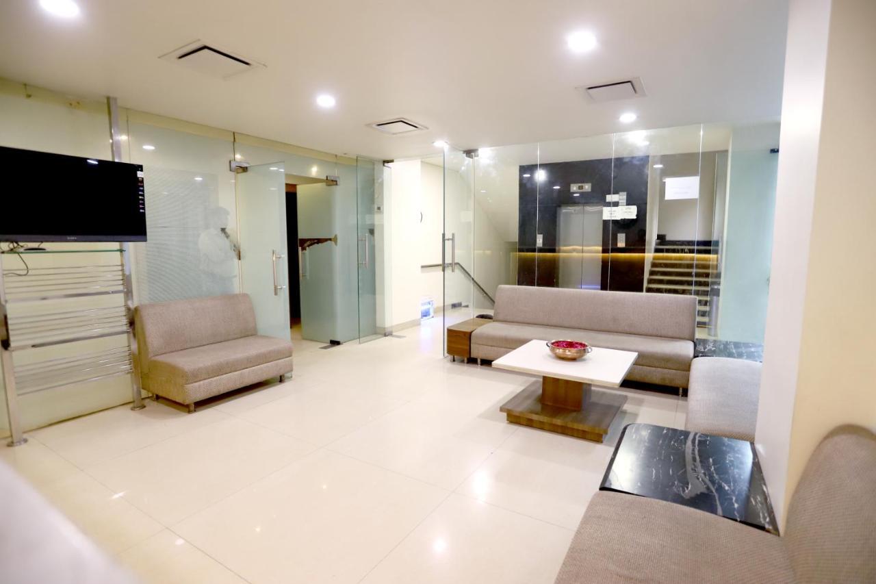 Hotel Blue Pearl بوبال المظهر الخارجي الصورة