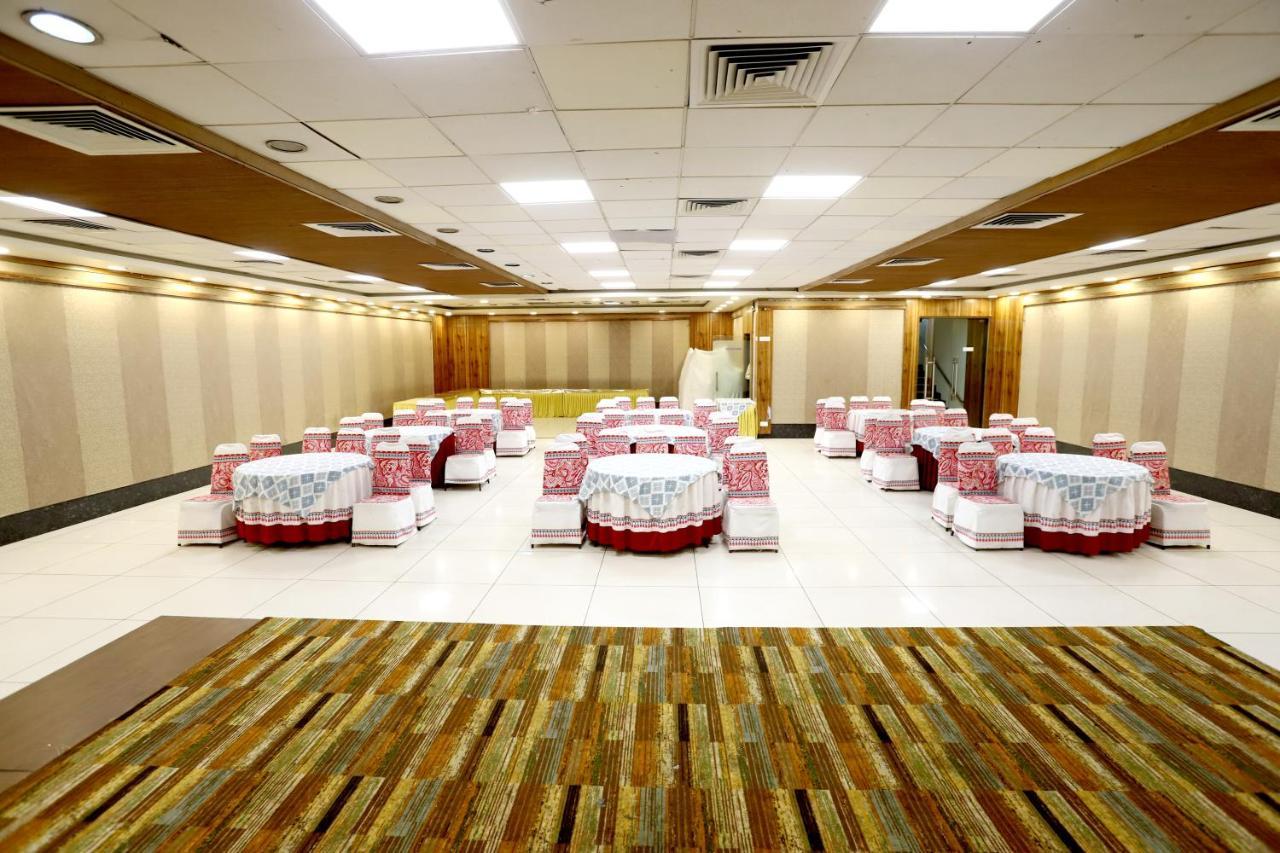 Hotel Blue Pearl بوبال المظهر الخارجي الصورة